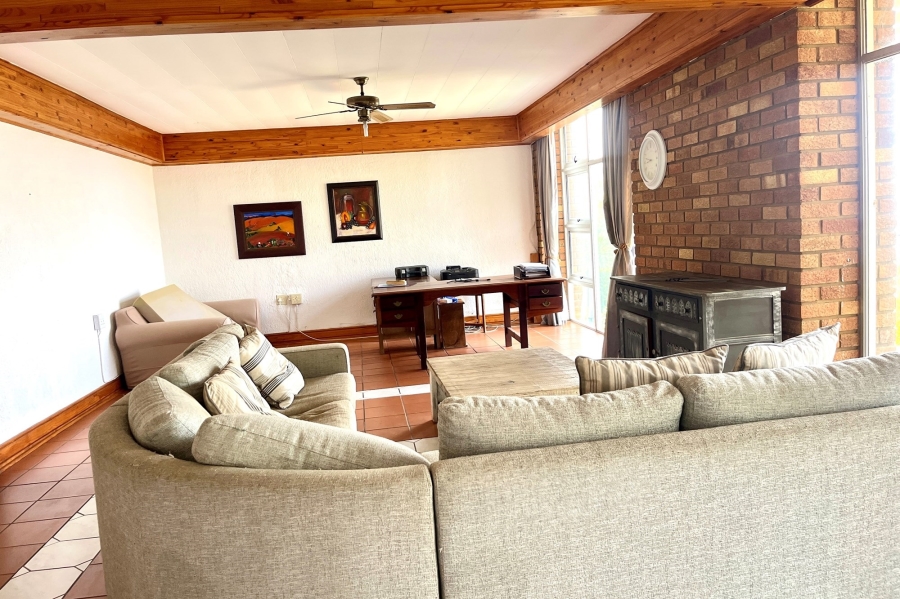 3 Bedroom Property for Sale in Kosmos North West